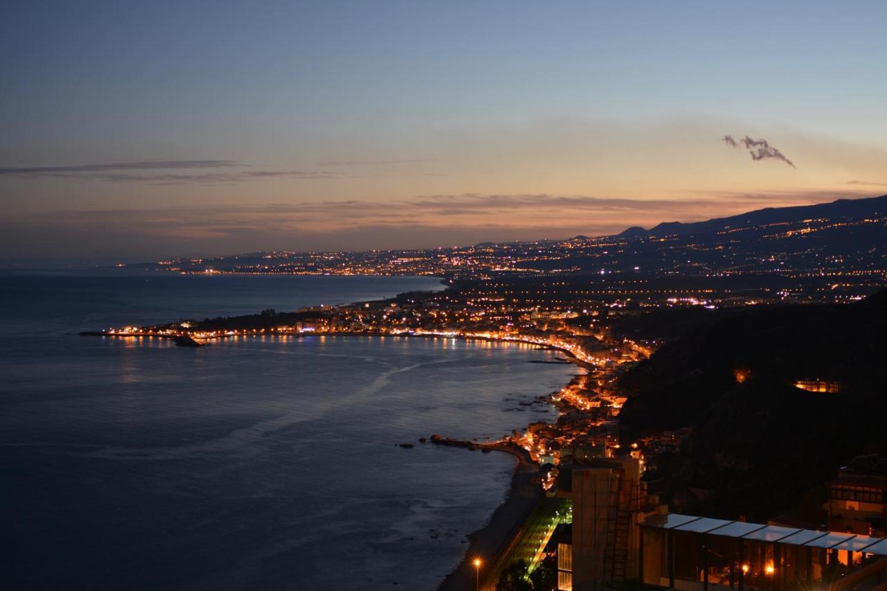 Casa Turiddu Apartment Taormina Bagian luar foto